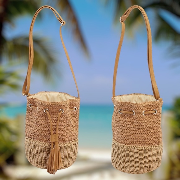 NEW DIRECTIONS Natural Straw Basket Bucket Bag - Picture 2 of 12